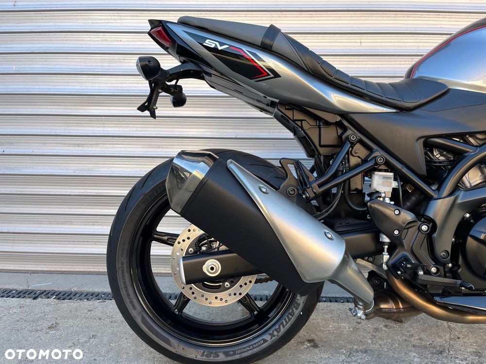 Suzuki SV - 27
