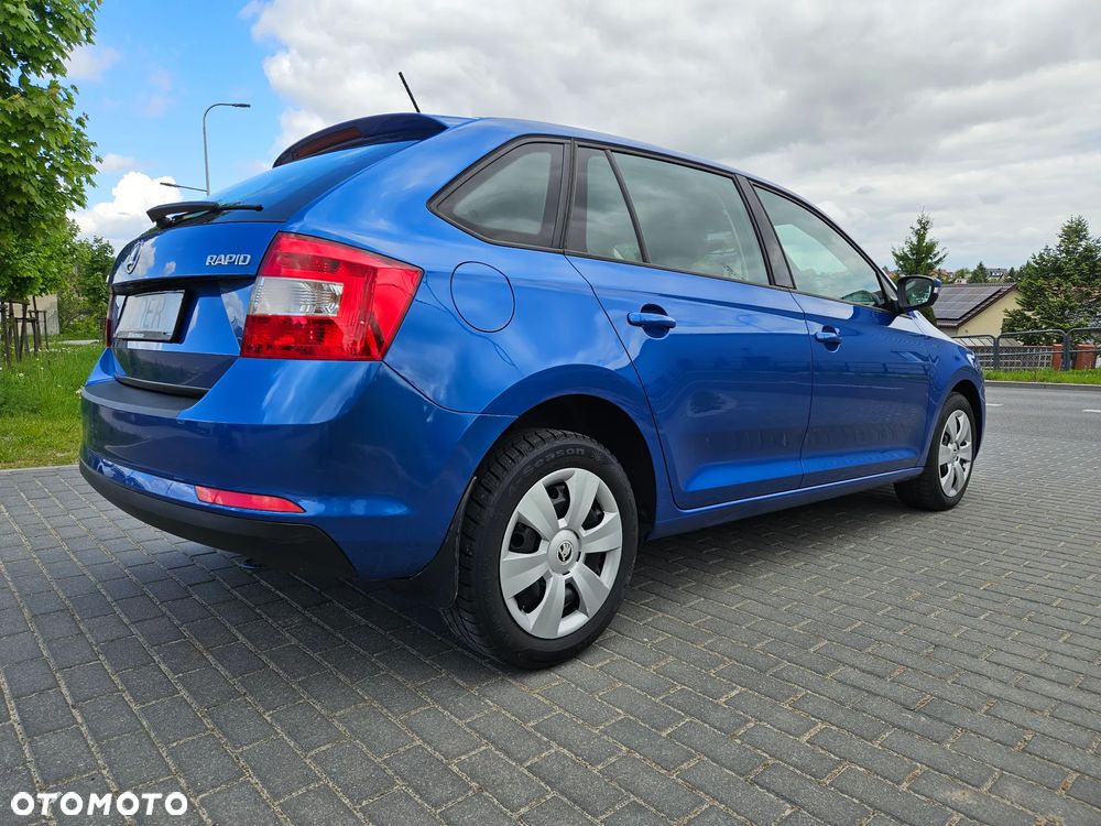 Skoda RAPID - 18