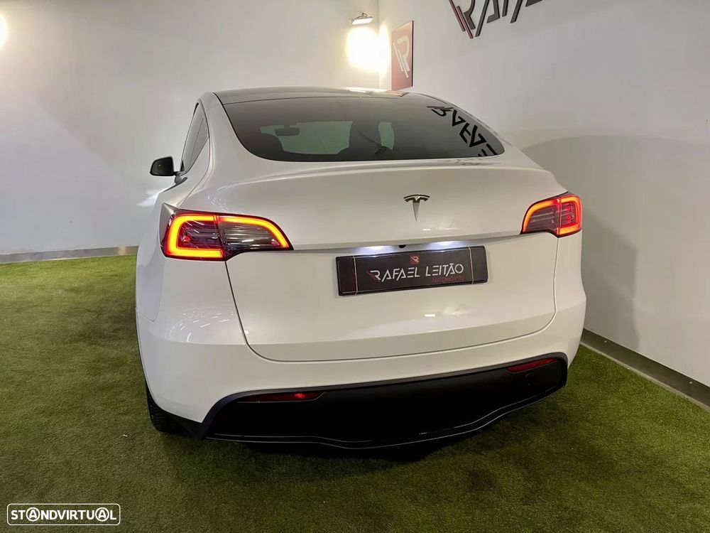 Tesla Model Y Tração Traseira - 11