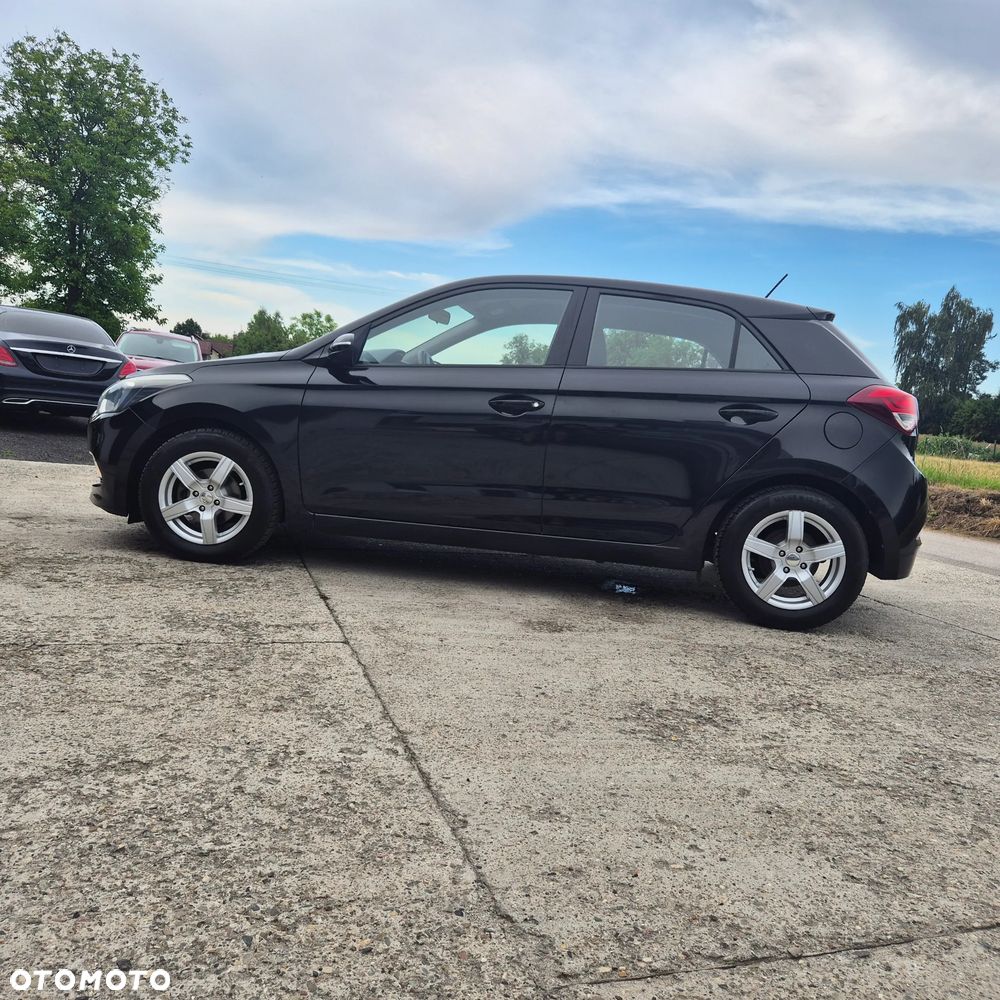 Hyundai i20 blue 1.2 Classic - 8