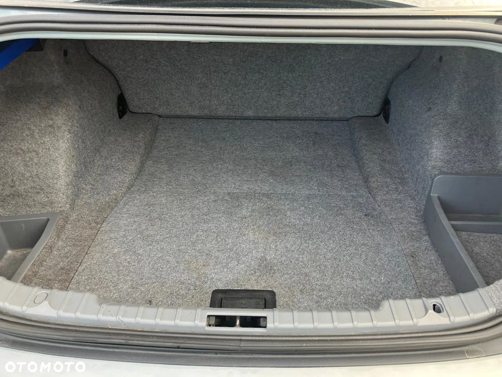 BMW Seria 3 320i - 18