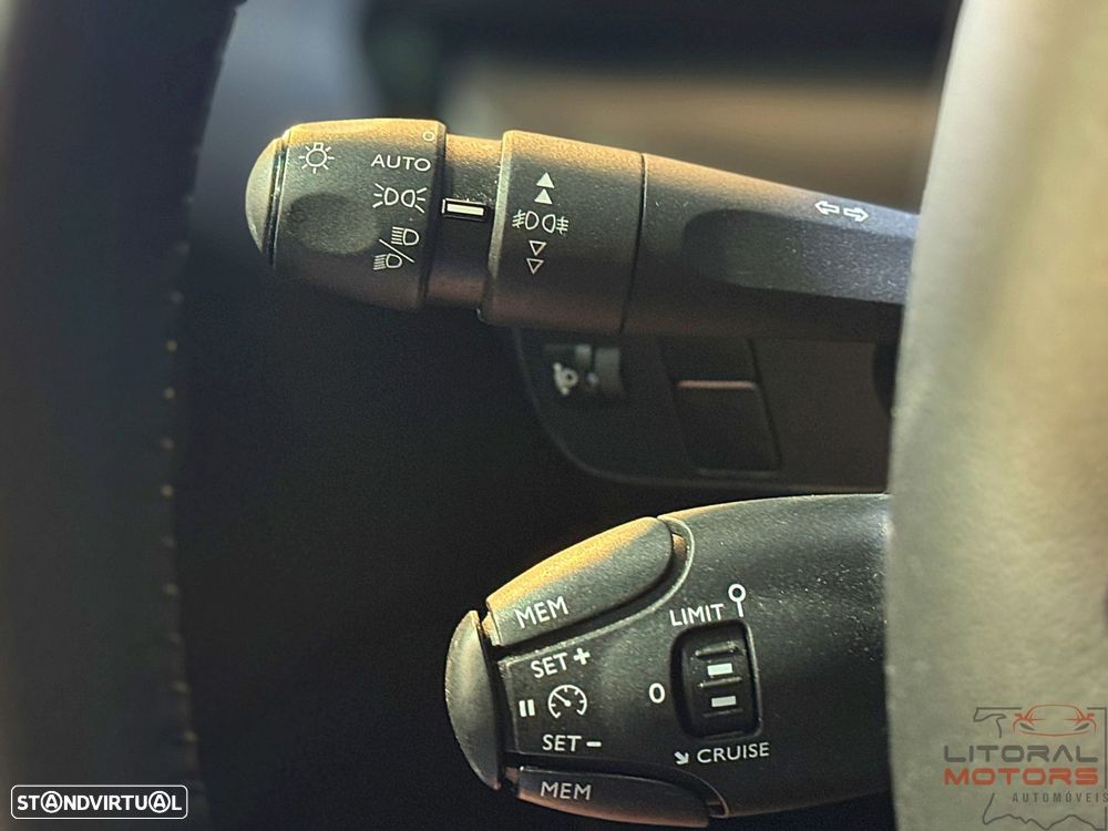 Citroën C3 1.2 PureTech Elle EAT6 - 23