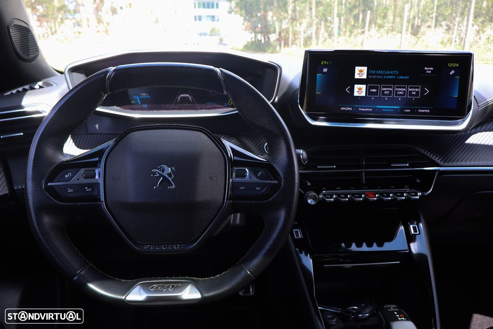 Peugeot 2008 - 21
