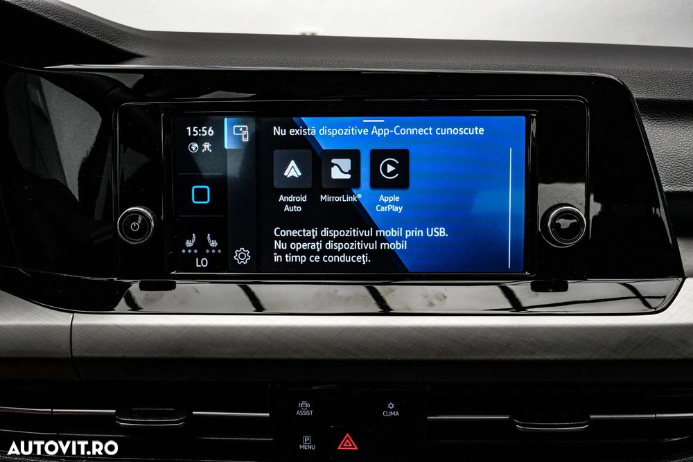 Volkswagen Golf 1.5 eTSI ACT DSG MHEV Style - 24