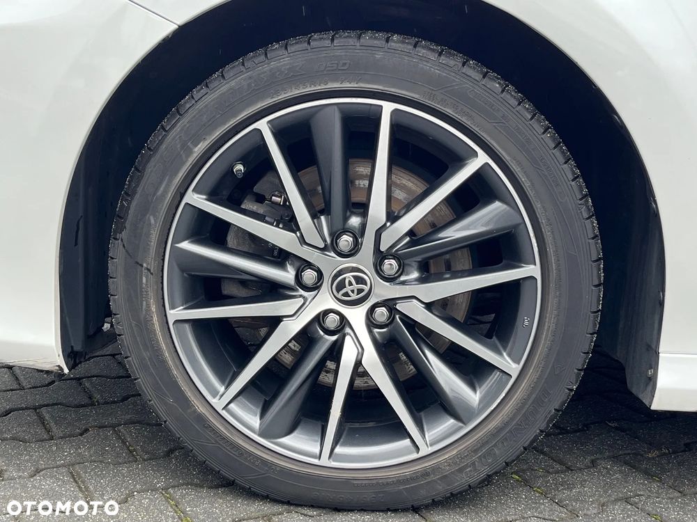 Toyota Camry 2.5 Hybrid Executive CVT - 14