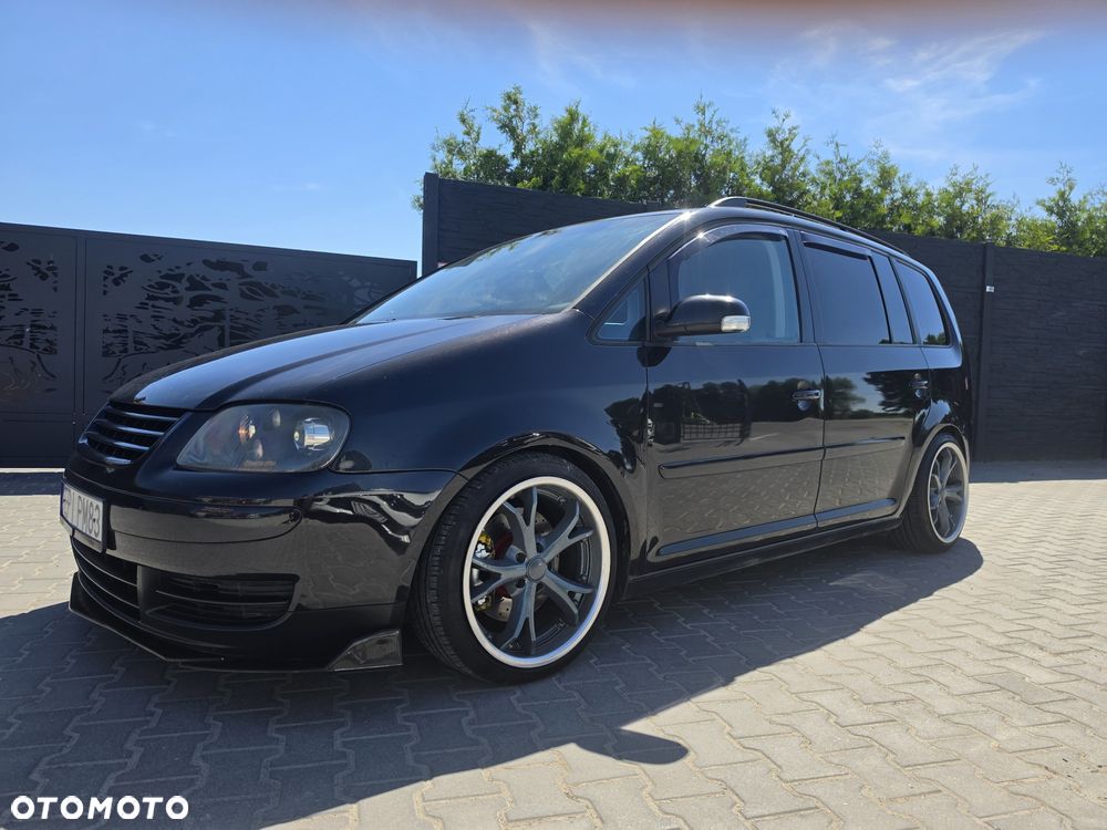Volkswagen Touran - 2