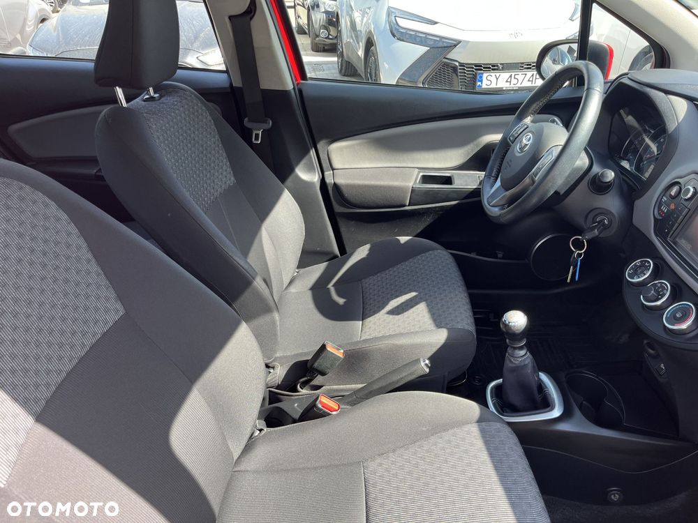 Toyota Yaris 1.33 Premium - 21
