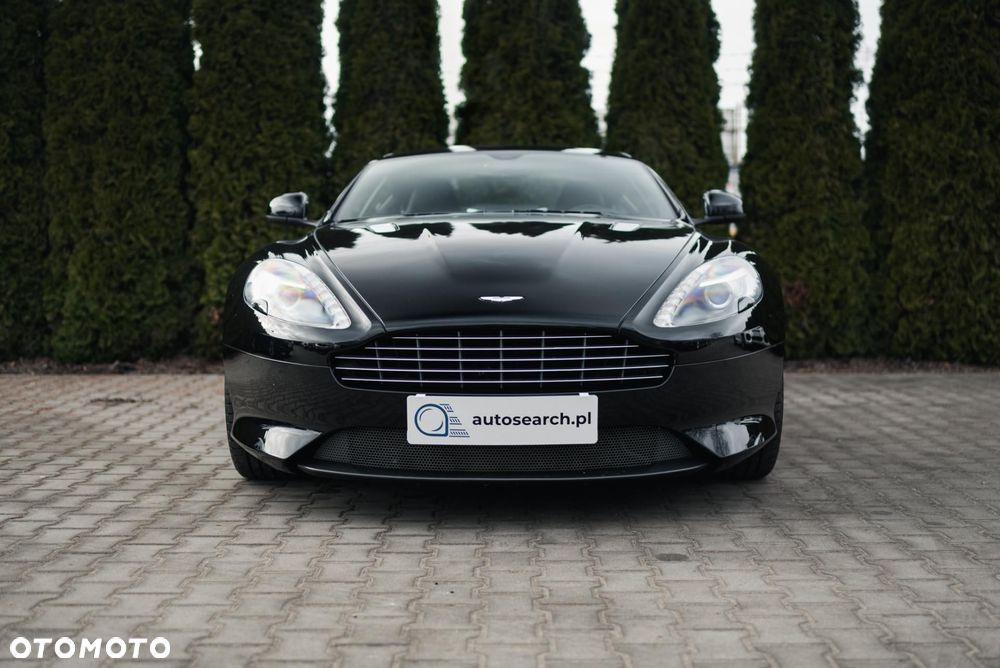 Aston Martin DB9 - 2