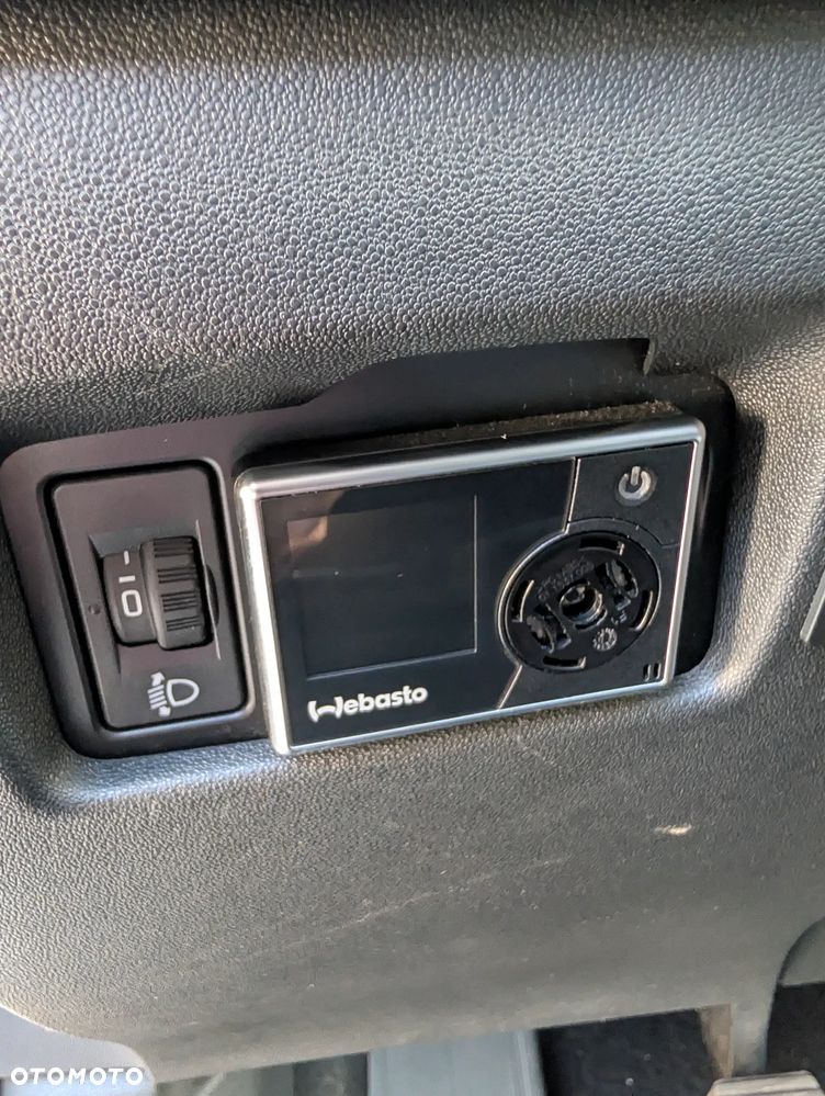 Citroën C4 BlueHDi 100 Stop&Start 86g Selection - 14