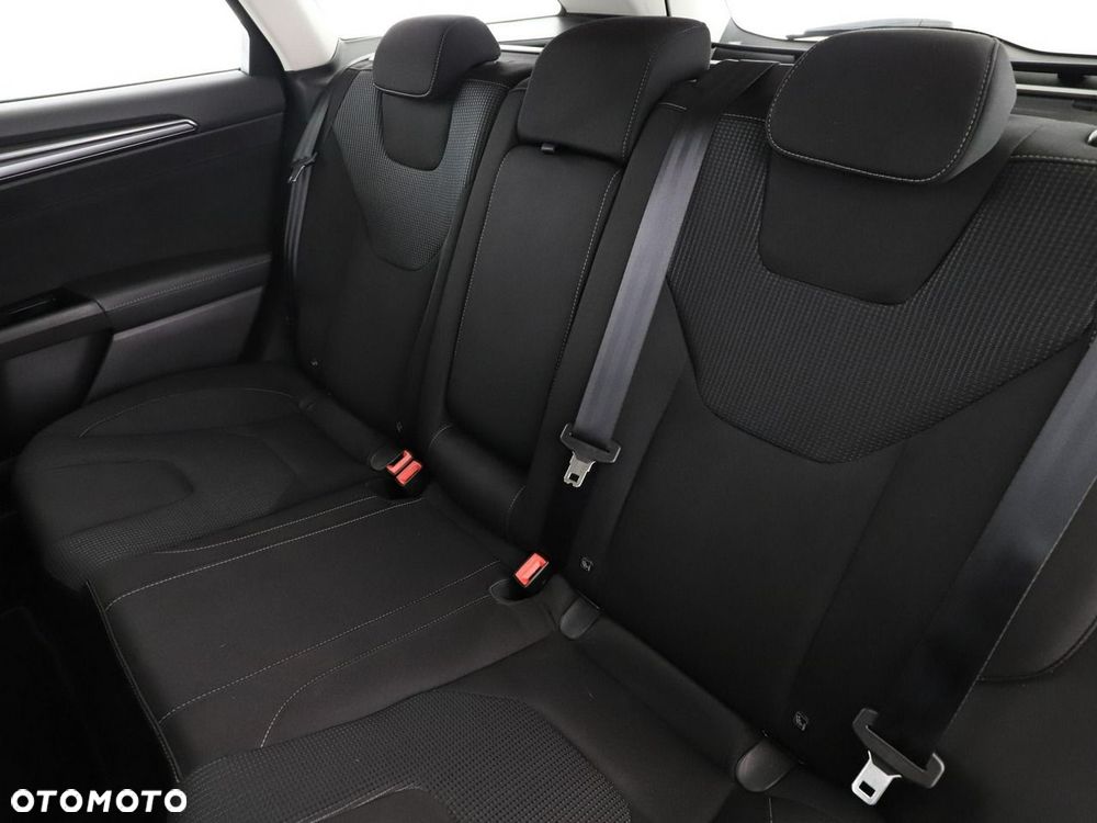 Ford Mondeo 2.0 EcoBlue Titanium - 18
