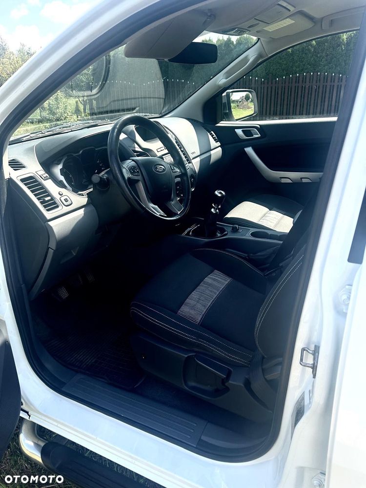 Ford Ranger - 10
