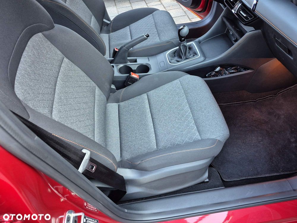 MG MG3 1.5 Excite - 22