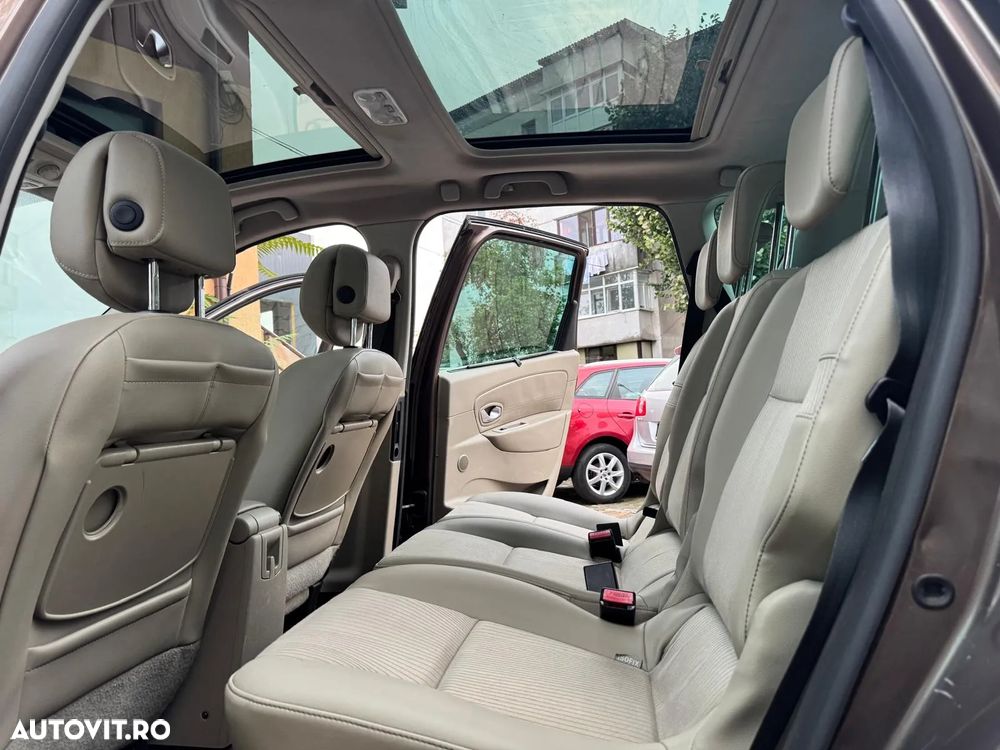 Renault Scenic - 7