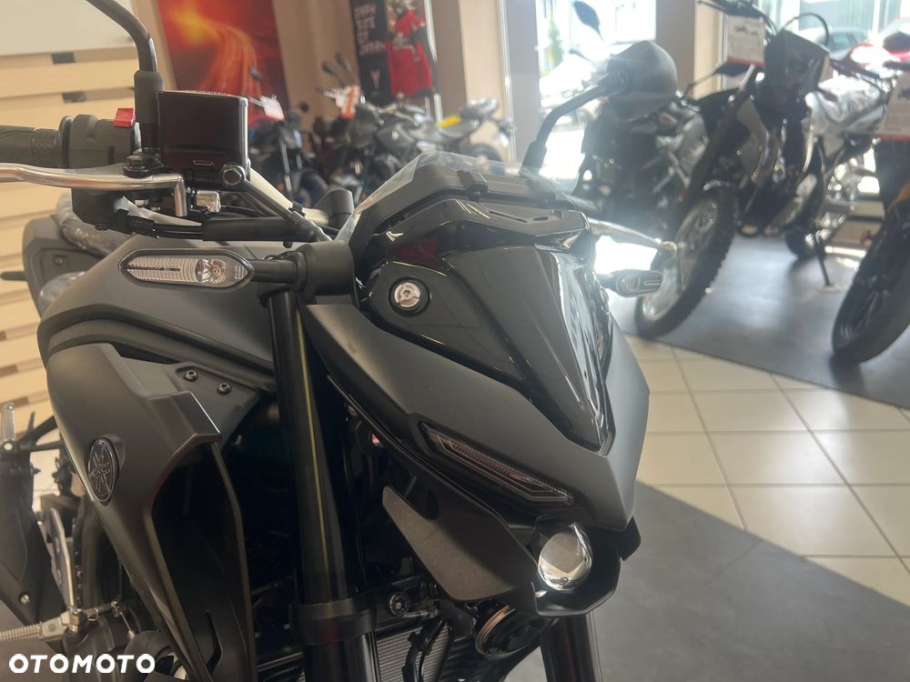 Yamaha MT - 15