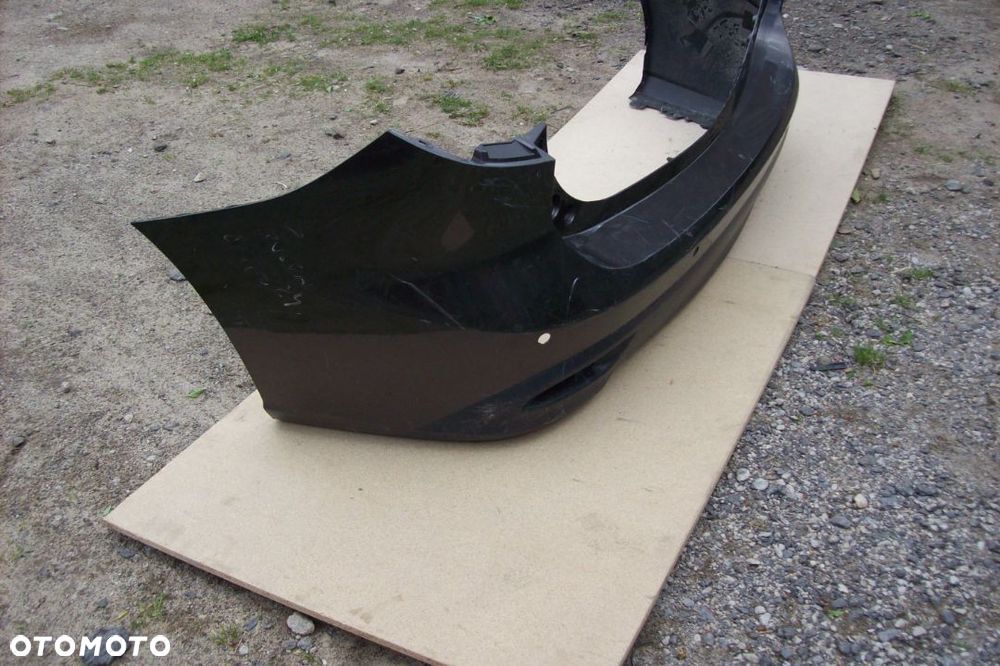 zderzak tylny mazda 5 4xpdc rok 10/18 - 2