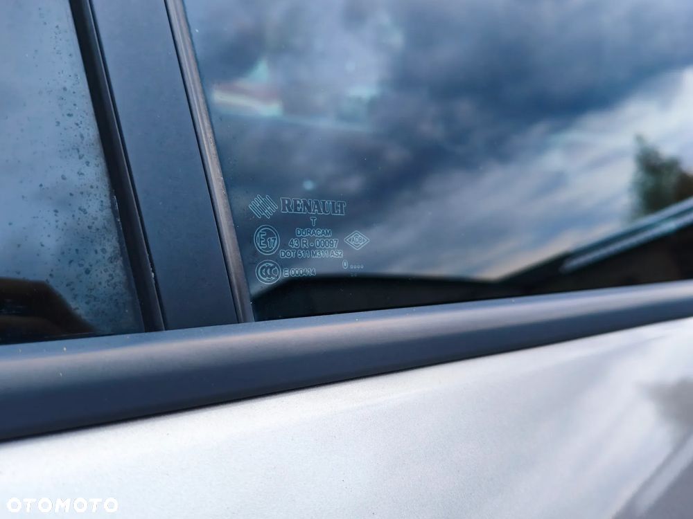 Renault Fluence 1.6 16V Expression Euro5 - 22