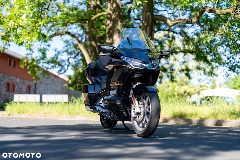 Honda GL - 2