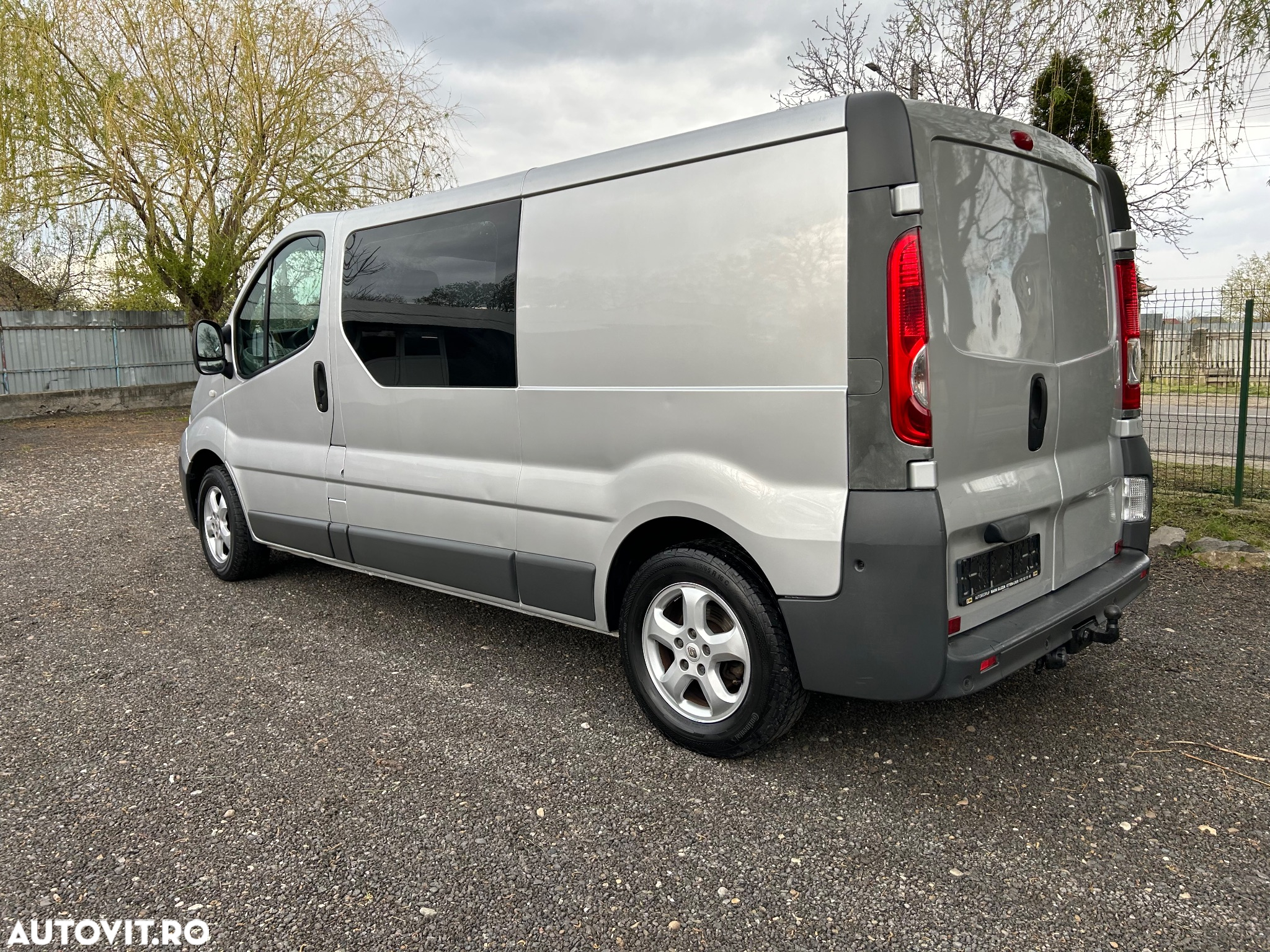 Renault Trafic 2.0 dCi 115 FAP L2H1 Komfort - 5