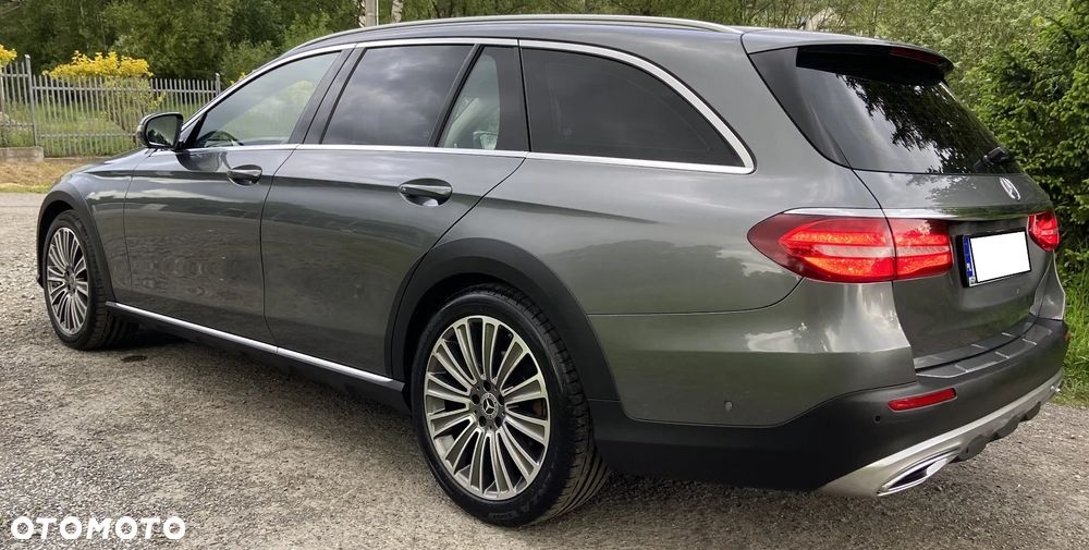 Mercedes-Benz Klasa E 220 d 4-Matic All-Terrain - 12