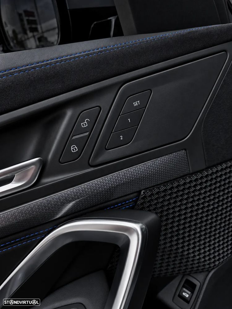 BMW iX2 eDrive20 Pack Desportivo M Pro - 27