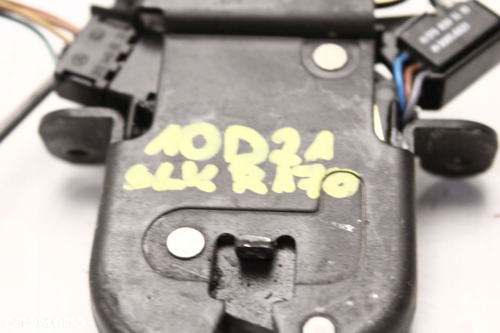 mercedes slk r170 lift 00r- zamek klapy bagażnika tył tylny a1707500484 - 5