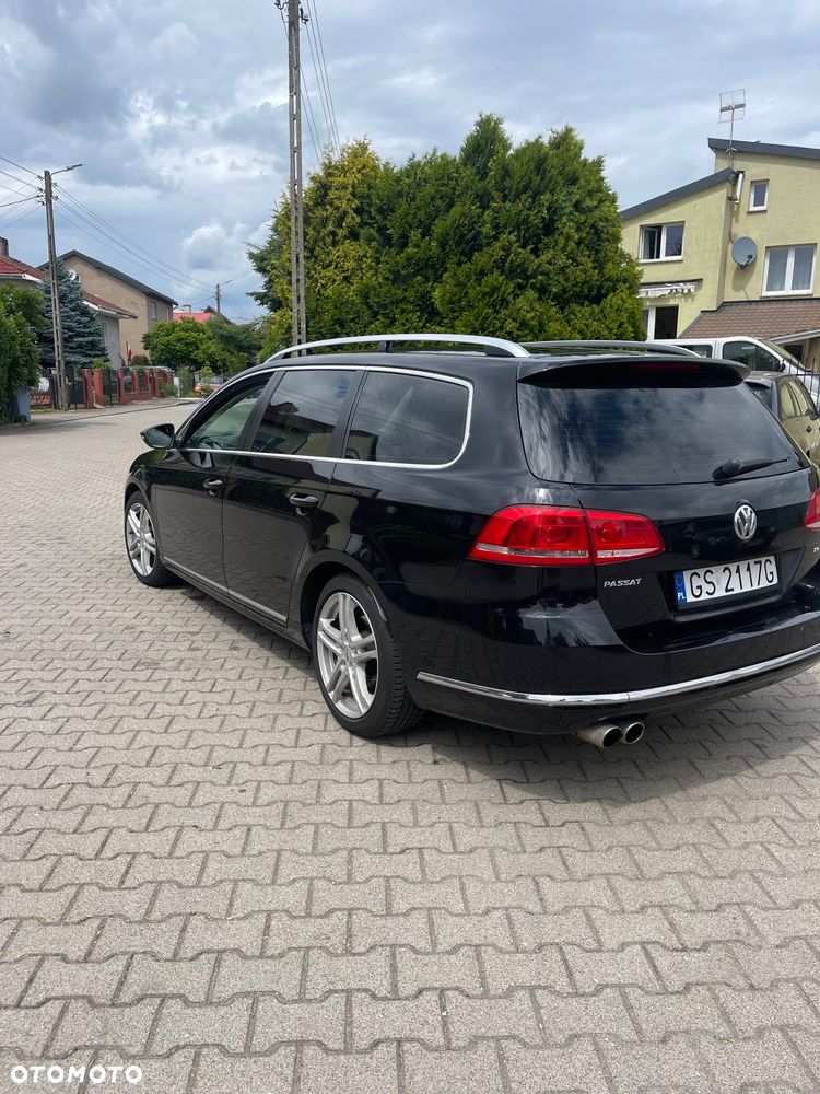 Volkswagen Passat - 8