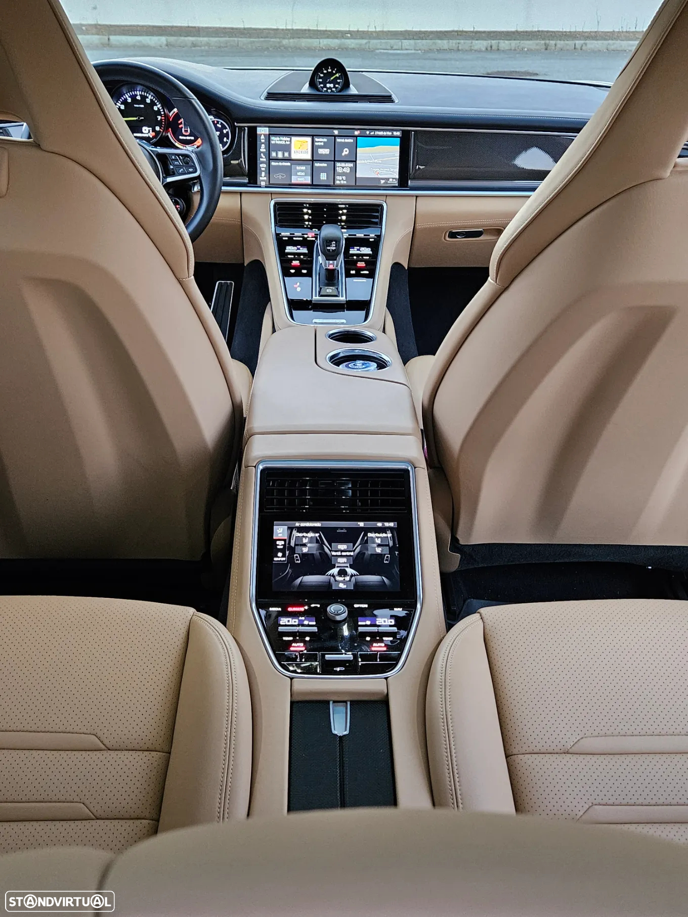 Porsche Panamera 4 E-Hybrid - 13