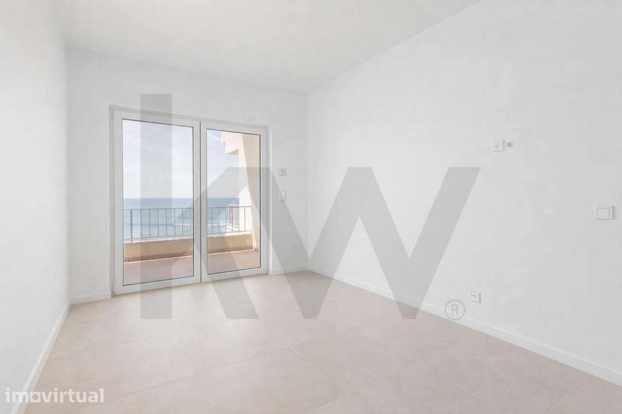 Fantástico Apartamento Primeira Linha de Mar - Grande imagem: 2/38