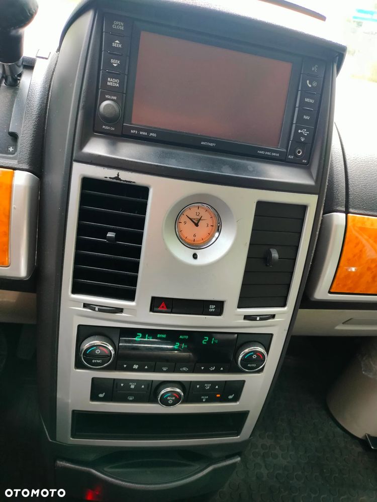 Chrysler Grand Voyager 2.8 CRD Automatik Limited - 13