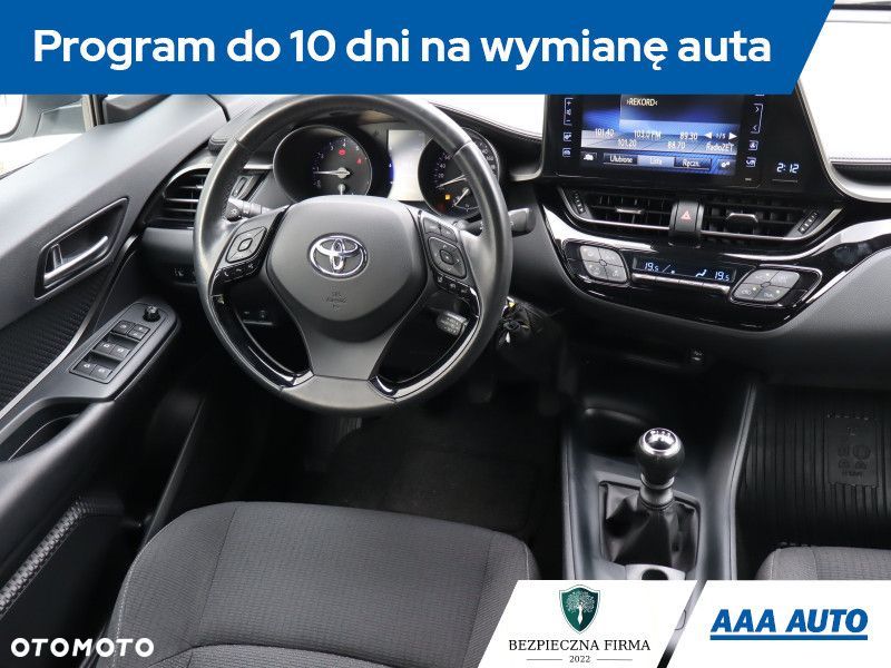 Toyota C-HR - 8