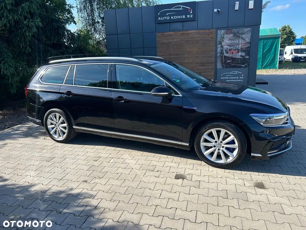 Volkswagen Passat - 3
