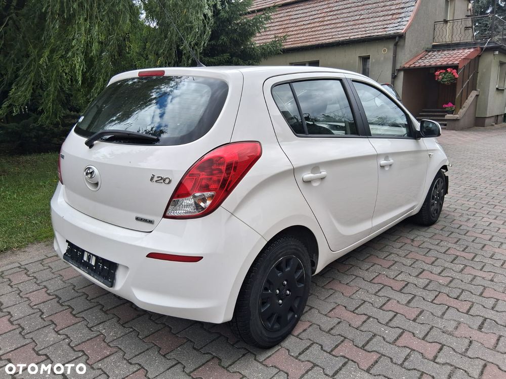 Hyundai i20 1.1 CRDi Comfort - 15