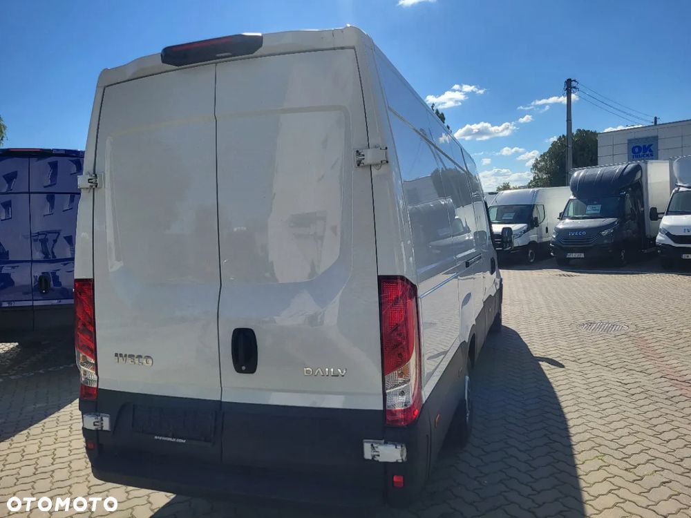 Iveco 35S16A8V - 4