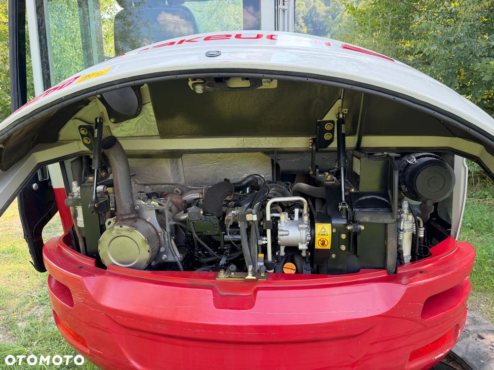Takeuchi TB 260 Japońska Koparka Gąsienicowa 6 ton. Szybka maszyna i potężna moc. jak Nowa z Salonu 2020 rok. Niski Przebieg-2800mtg. KLIMATYZACJA. Nagłośnienie. Łyżka skarpowa oraz kopiąca. Szybko-złącze hydrauliczne. Yanmar silnik 4 cylindry! Maszyna z Norwegii. ani deka luzów i wycieków! OKAZJA Linia Hydr podwójna. Plus .Długie ramię PLUS. Oświetlenie LED dodatkowe. Zamki na tłokach. Wielka Okazja! Pełne sterowanie z dżojstików!! Aktualna DEKRA! - 14