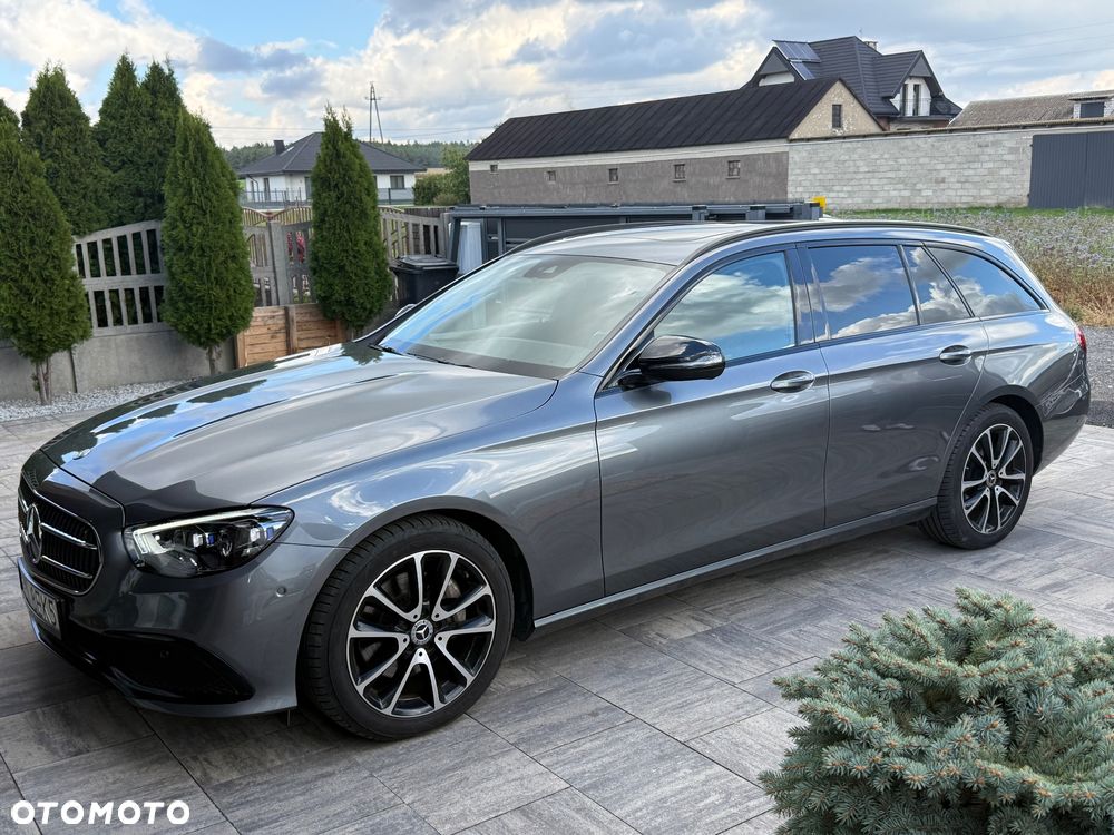 Mercedes-Benz E-Class 2021 photo 3