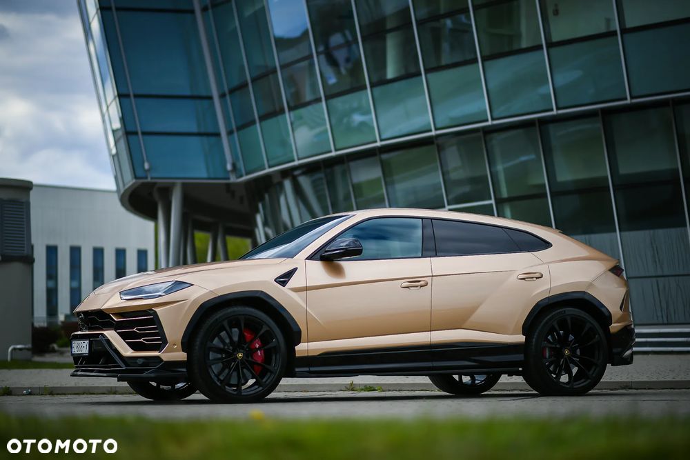 Lamborghini Urus Standard - 9
