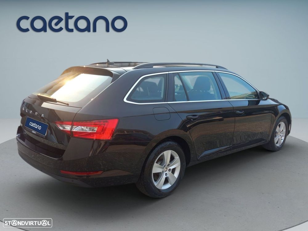 Skoda Superb Break 2.0 TDI DSG - 10