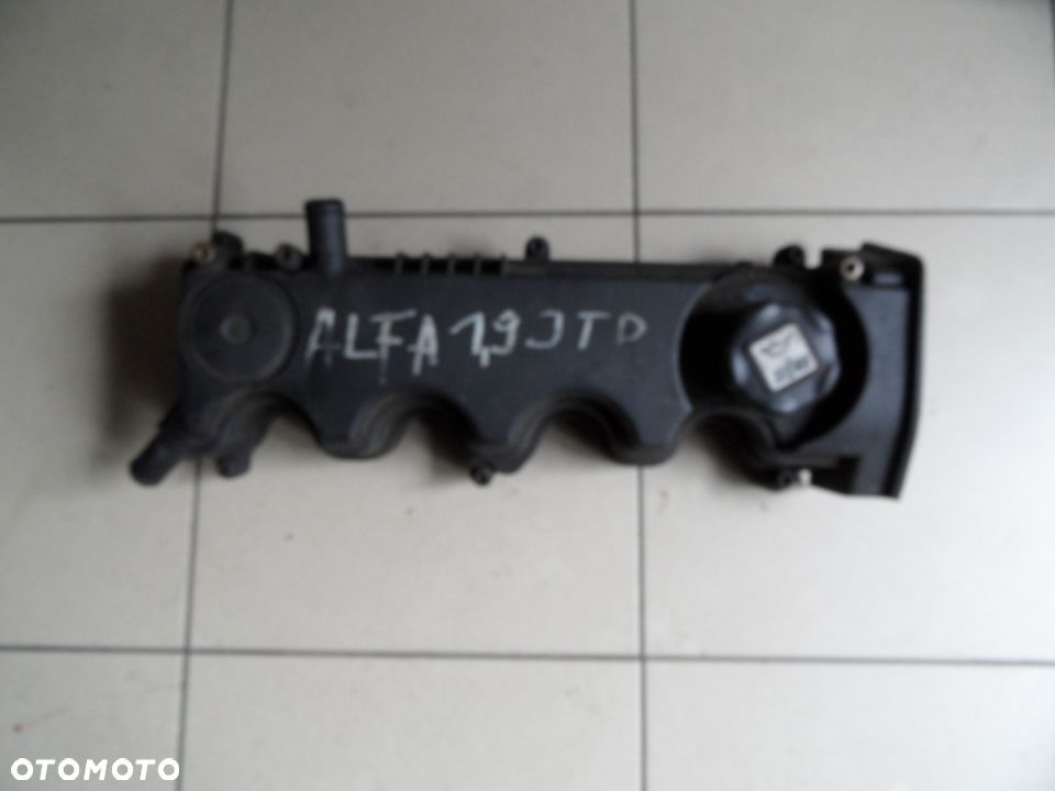 POKRYWA ZAWOROW FIAT ALFA OPEL 1.9 JTD CDTI - 1
