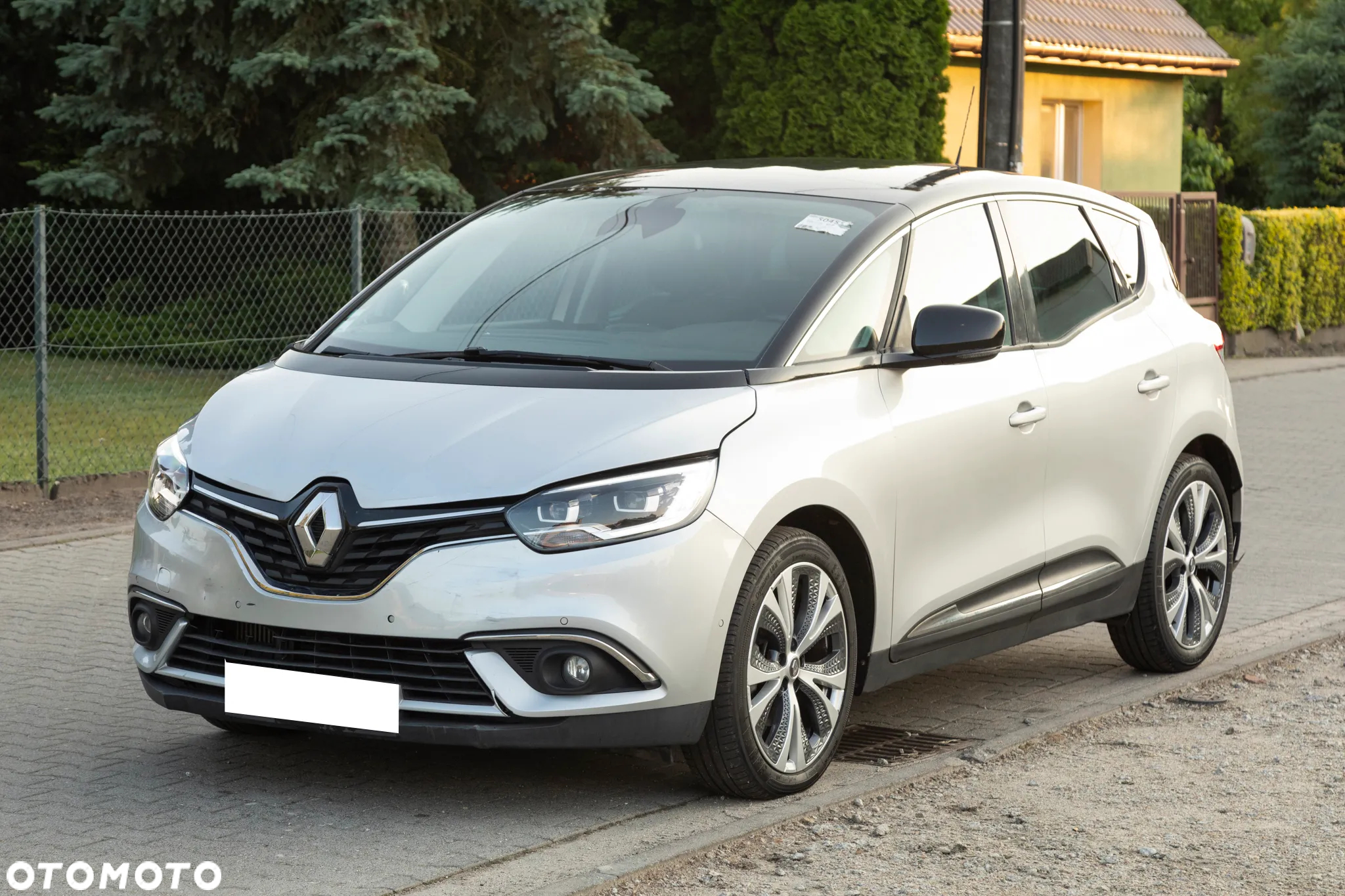 Renault Scenic 1.6 dCi Bose - 3