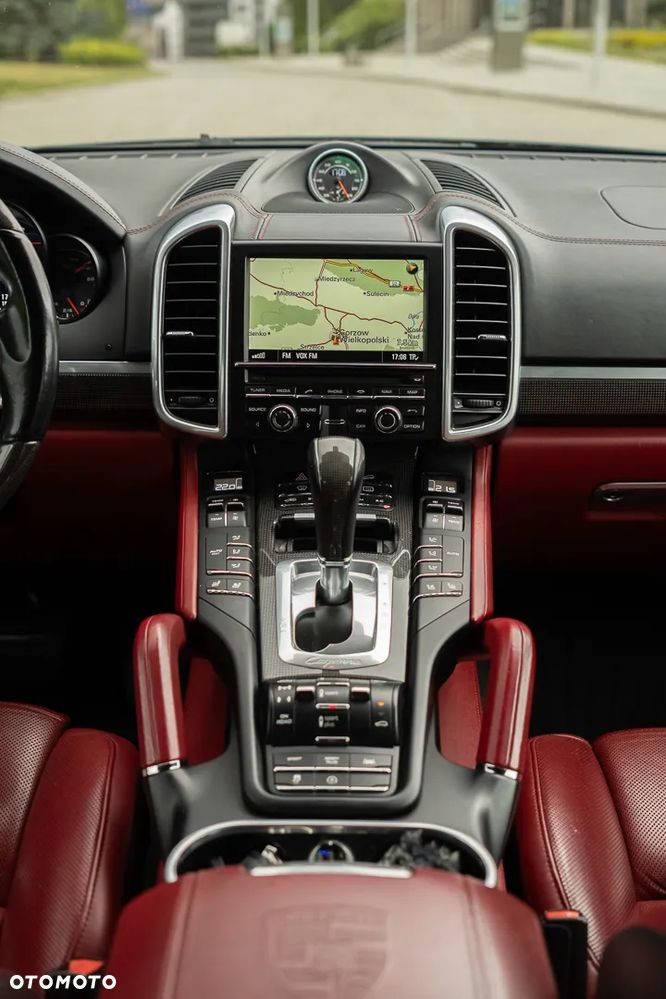 Porsche Cayenne Diesel - 16