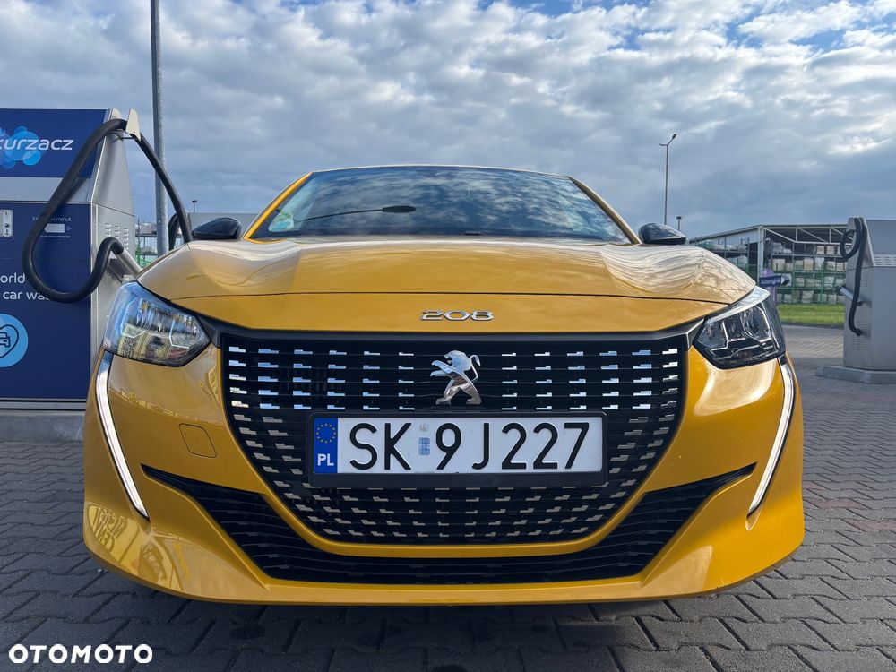 Peugeot 208 - 5