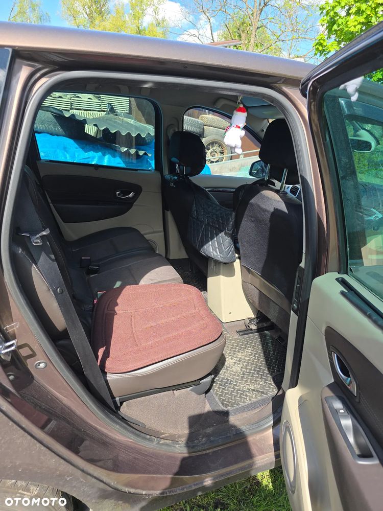 Renault Scenic - 5