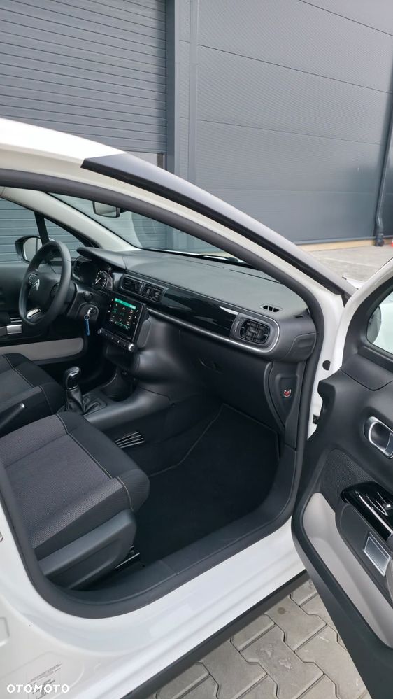 Citroën C3 1.2 PureTech Feel - 16