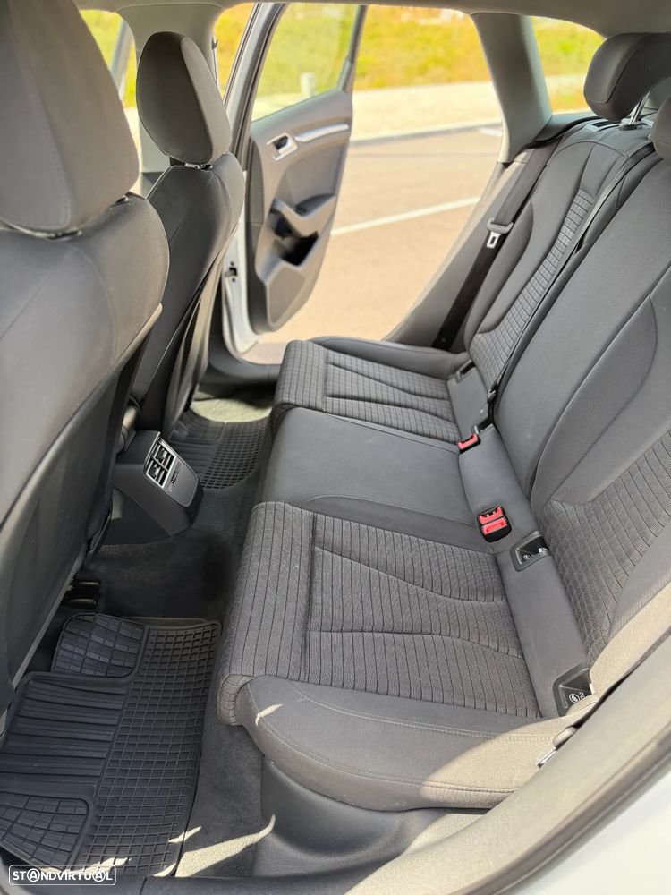 Audi A3 Sportback e-tron 1.4 TFSI S tronic - 11