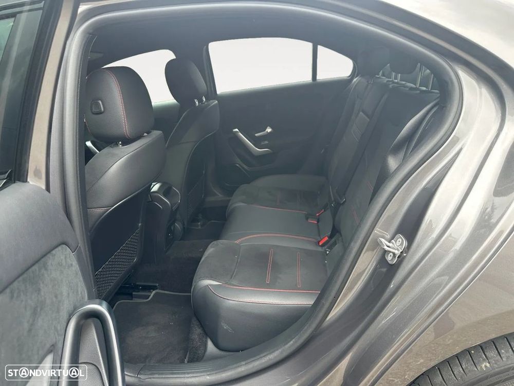 Mercedes-Benz A 250 Limousine e - 15