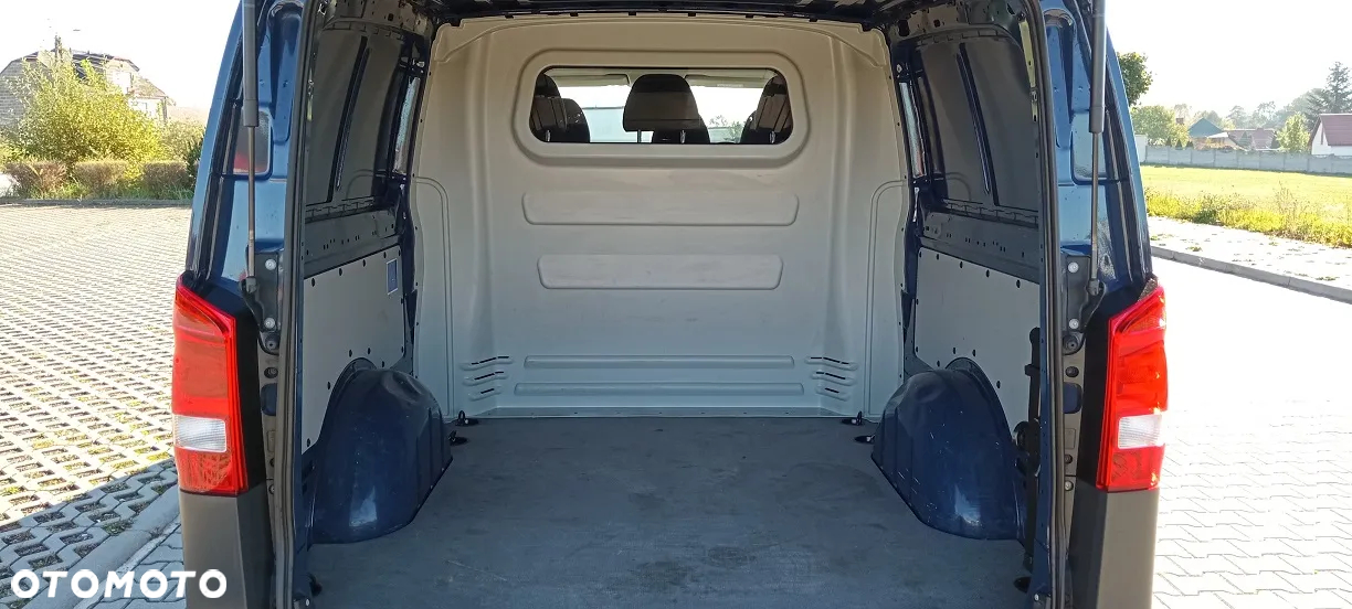 Mercedes-Benz Vito - 9