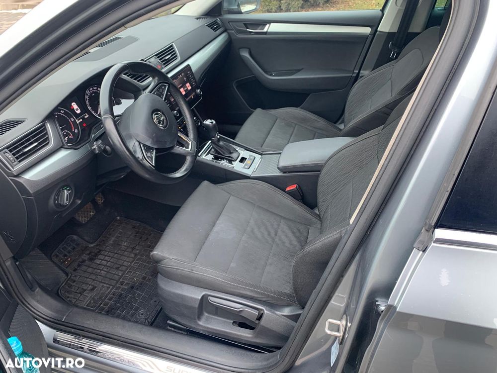 Skoda Superb 2.0 TDI DSG Ambition - 8