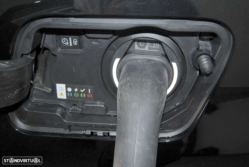Peugeot 3008 1.6 Hybrid GT e-EAT8 - 55
