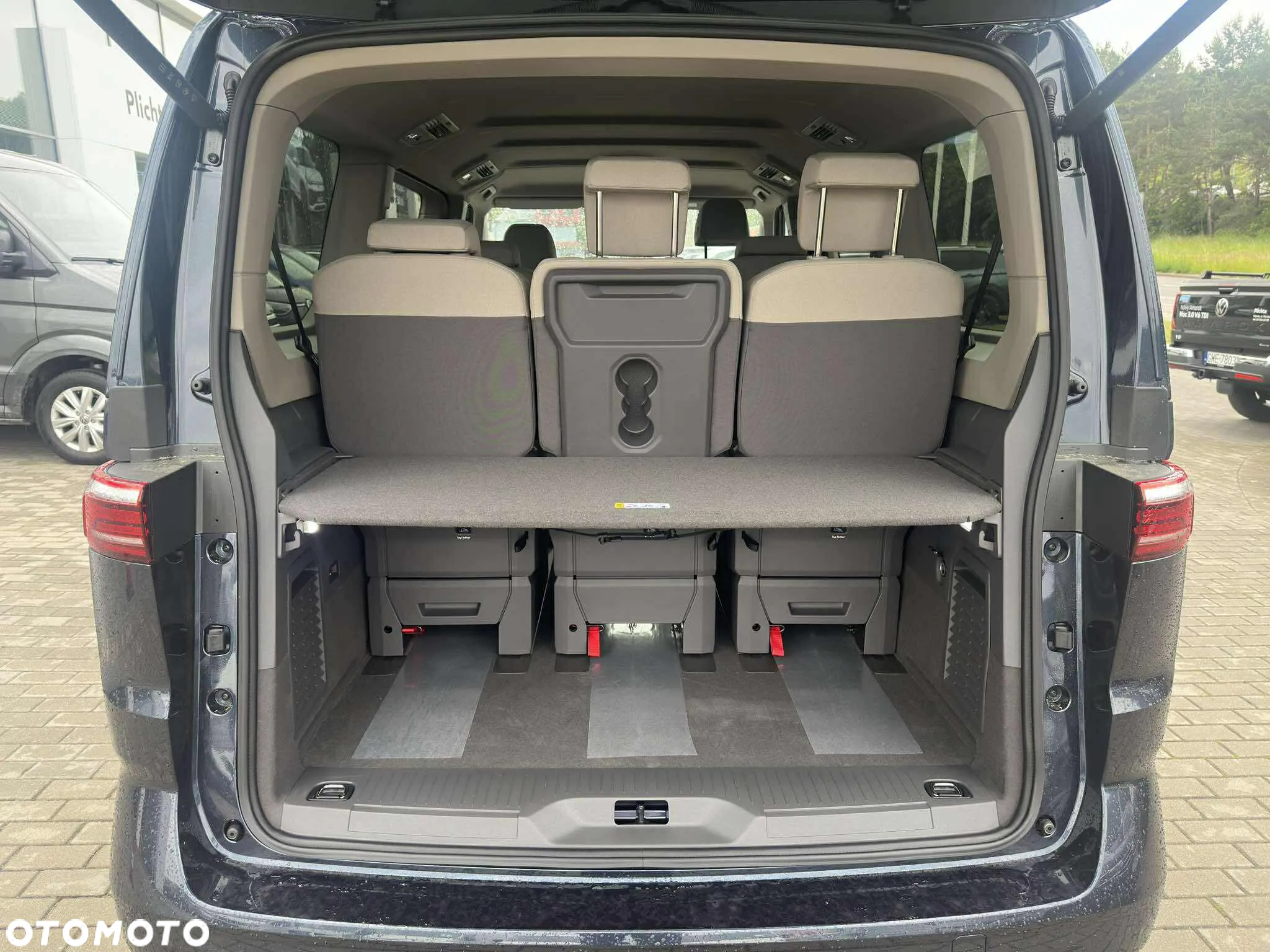 Volkswagen Multivan 2.0 TDI L2 Life DSG - 9