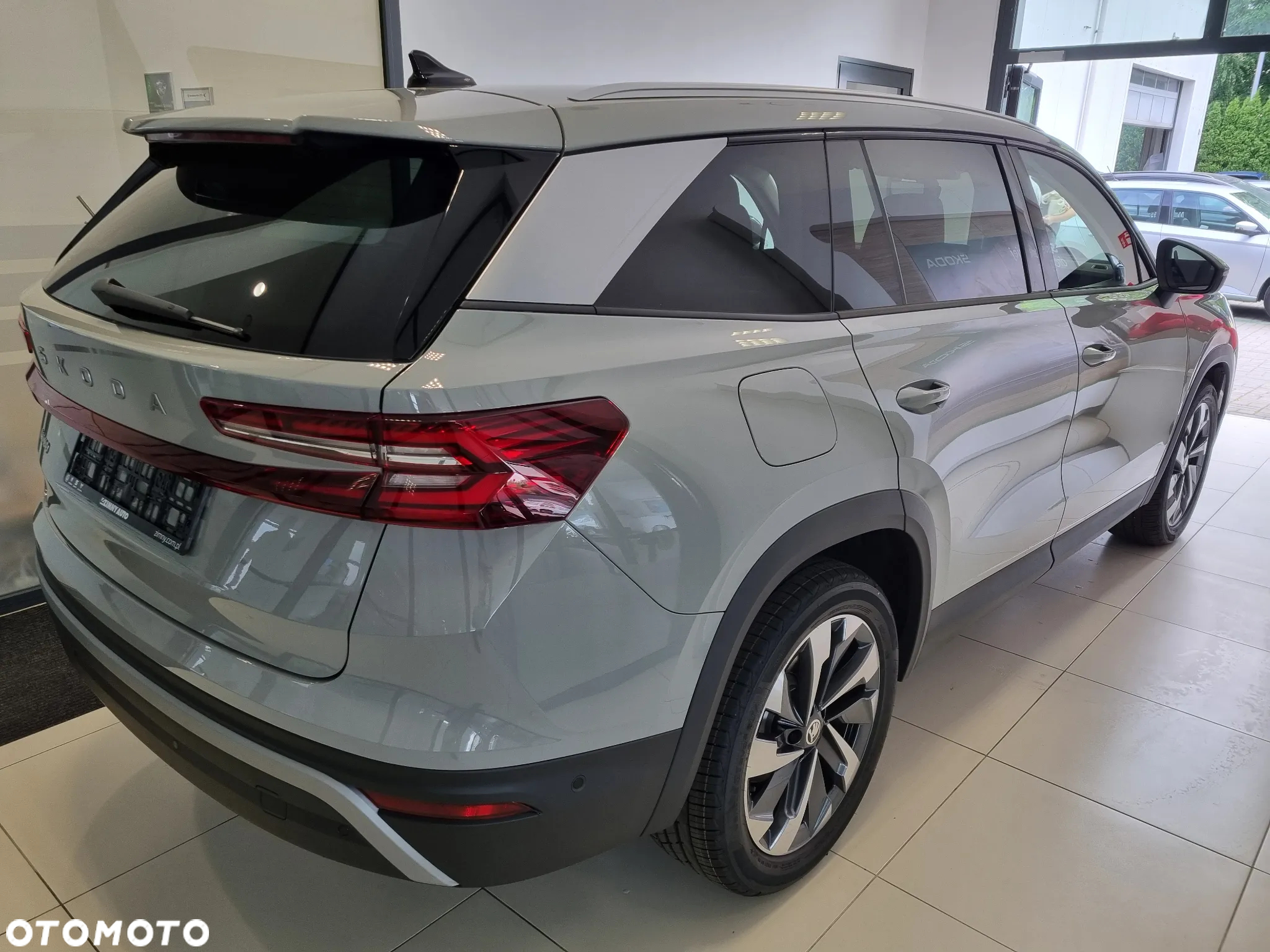 Skoda Kodiaq 2.0 TSI 4x4 Selection DSG - 6